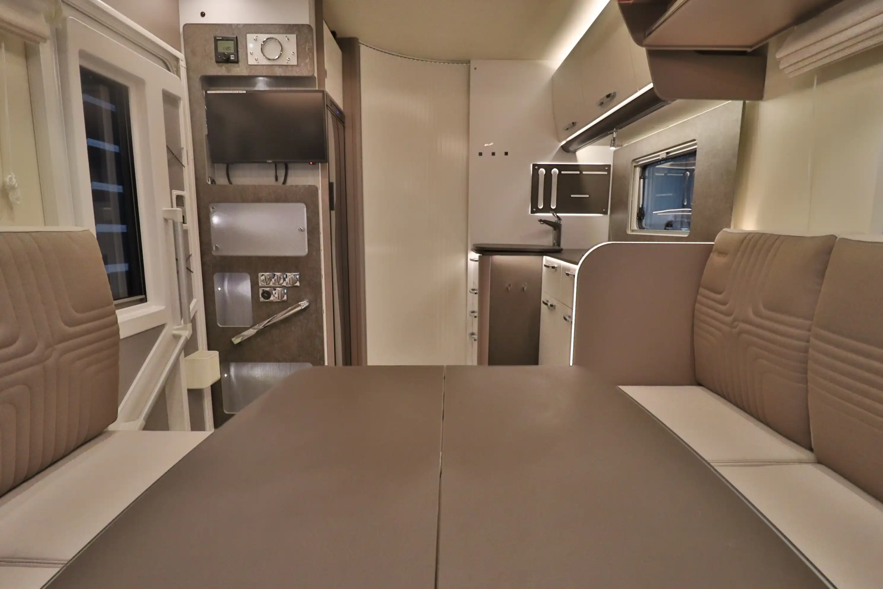 BUERSTNER Lyseo TD 680 G Harmony Line